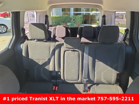 Used 2018 Ford Transit Connect XLT image 12