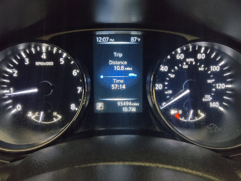 Used 2015 Nissan Rogue S image 23