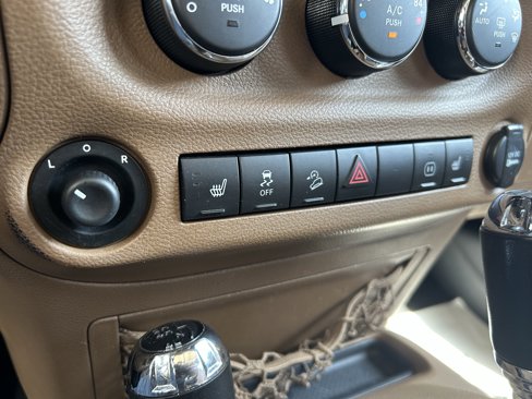 Used 2011 Jeep Wrangler Unlimited Sahara w/ Trailer Tow Group image 24