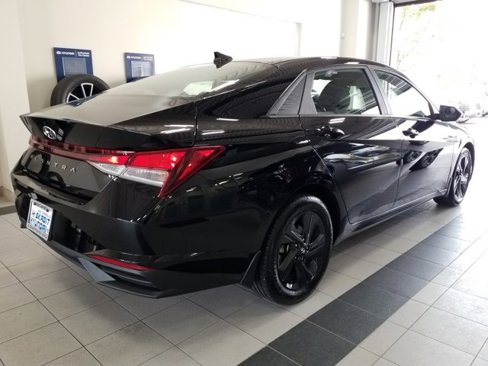 Used 2021 Hyundai Elantra SEL w/ Convenience Package image 21