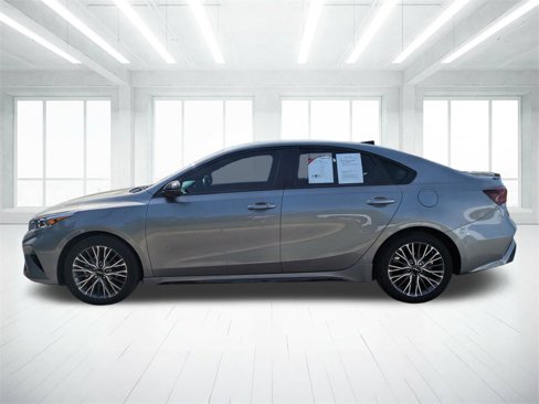 Used 2023 Kia Forte GT-Line image 6