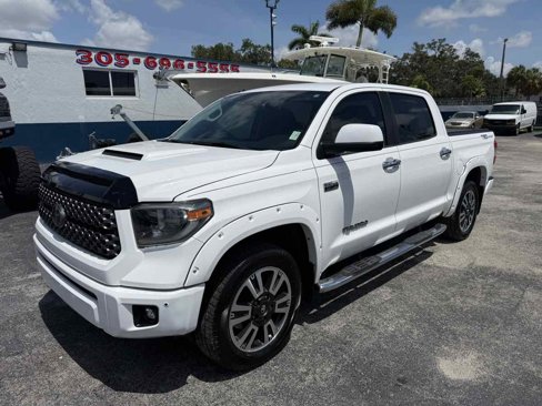 Used 2018 Toyota Tundra SR5 image 5
