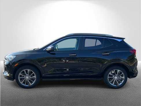 Used 2022 Buick Encore GX Select w/ Sport Touring Package image 3