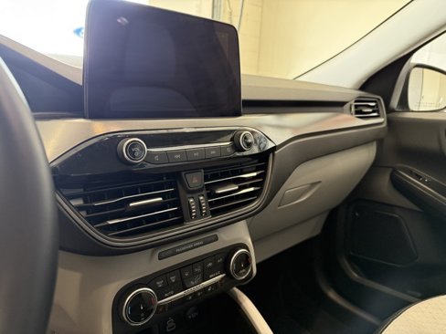 Used 2024 Ford Escape Active w/ Cold Weather Package image 14