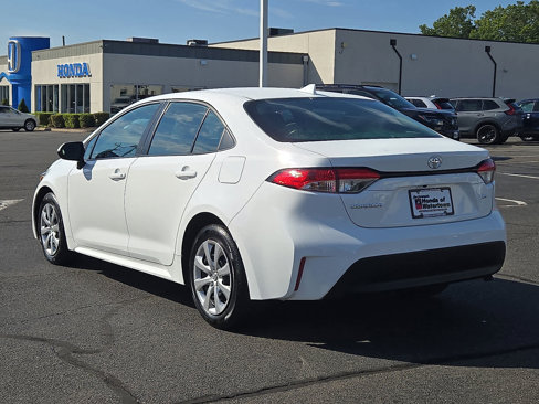 Used 2023 Toyota Corolla LE image 7