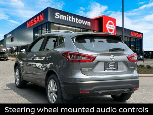Certified 2022 Nissan Rogue Sport SV image 8