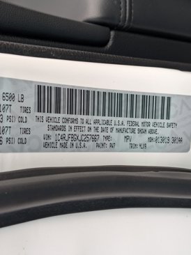 Used 2018 Jeep Grand Cherokee Limited image 23