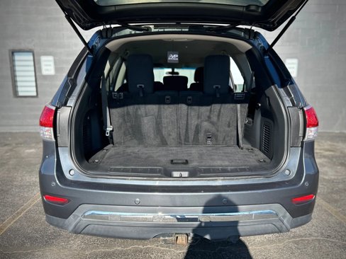 Used 2013 Nissan Pathfinder SV image 20
