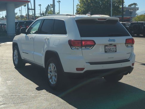 Used 2021 Jeep Grand Cherokee Laredo image 26