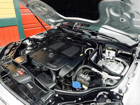 Used 2014 Mercedes-Benz E 350 4MATIC Sedan image 28