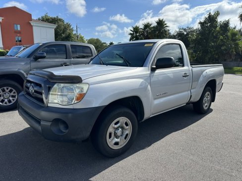 Used 2010 Toyota Tacoma 2WD Regular Cab image 2