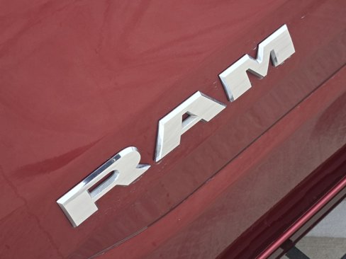 Used 2021 RAM 1500 Lone Star image 14