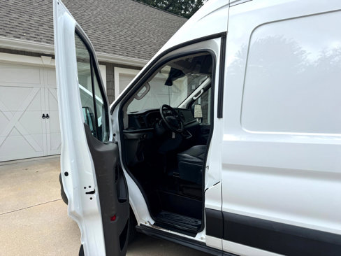 Used 2021 Ford Transit 250 148 High Roof w/ Load Area Protection Package image 10