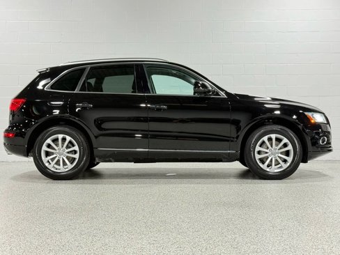 Used 2016 Audi Q5 2.0T Premium Plus w/ Technology Package image 5