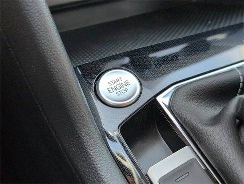 New 2025 Volkswagen Taos S image 14