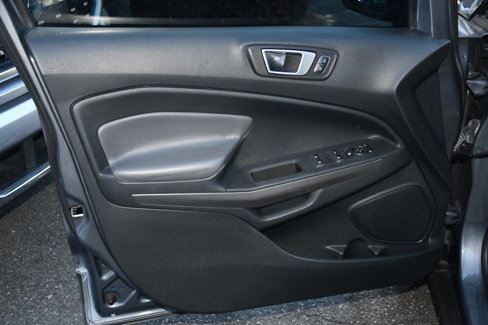 Used 2018 Ford EcoSport SE image 10