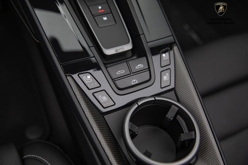 Used 2025 Porsche 911 Carrera GTS image 34