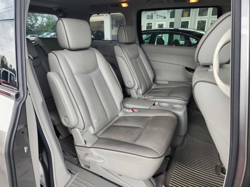 Used 2013 Nissan Quest LE image 17