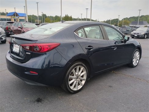 Used 2017 MAZDA MAZDA3 Grand Touring image 4