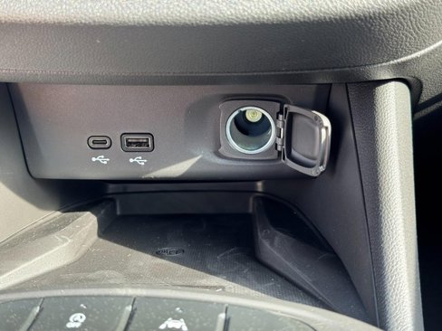 New 2025 Buick Envista Preferred w/ Convenience II Package image 19