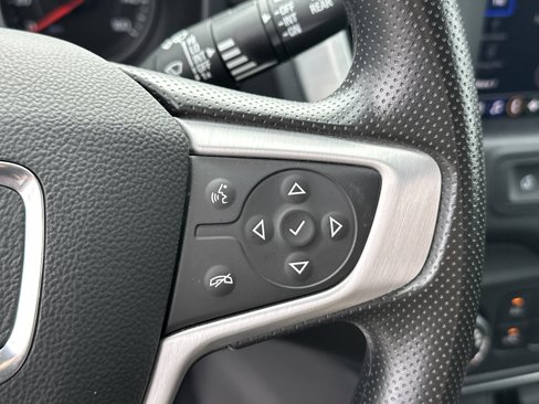 Certified 2024 GMC Terrain SLE image 18