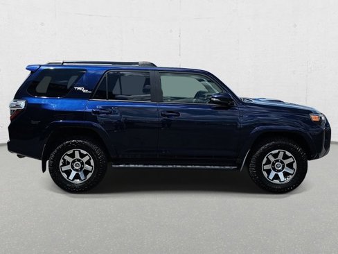 Used 2019 Toyota 4Runner TRD Off-Road Premium image 4