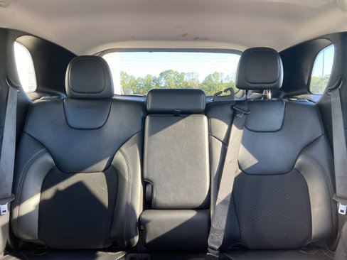 Used 2020 Jeep Cherokee Latitude Plus image 27