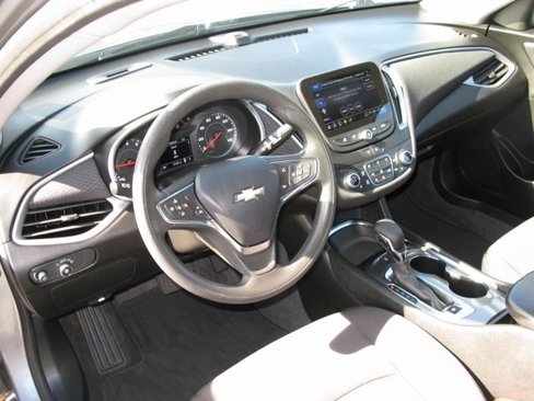Used 2024 Chevrolet Malibu LT image 12
