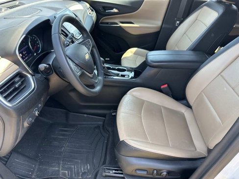 Used 2022 Chevrolet Equinox Premier image 18