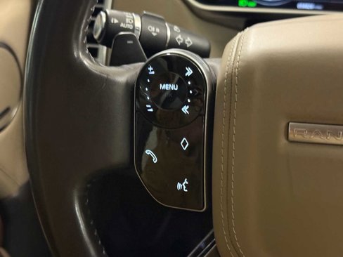 Used 2019 Land Rover Range Rover HSE image 24
