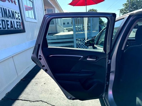 Used 2019 Honda Fit LX image 24
