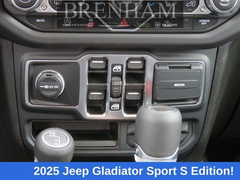 New 2025 Jeep Gladiator Sport w/ Premium Package image 15