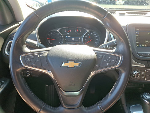 Used 2019 Chevrolet Equinox LT image 16