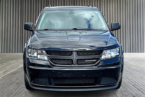 Used 2020 Dodge Journey SE w/ SE Popular Equipment Group image 3