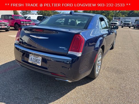 Used 2015 Chrysler 300 C w/ Light Group image 3
