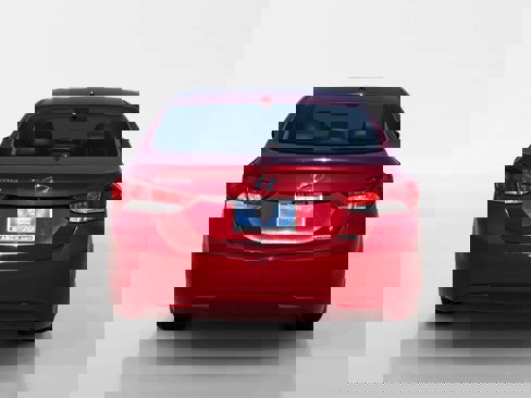 Used 2012 Hyundai Elantra Limited w/ Technology Pkg 5 image 4