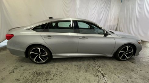 Certified 2022 Honda Accord Sport image 9