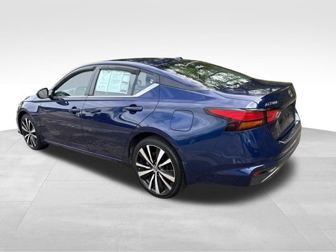 Used 2021 Nissan Altima 2.5 SR image 3