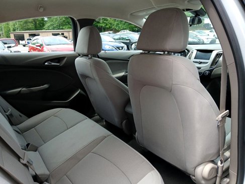Used 2017 Chevrolet Cruze LS image 13