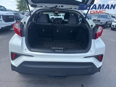 Used 2020 Toyota C-HR LE image 28