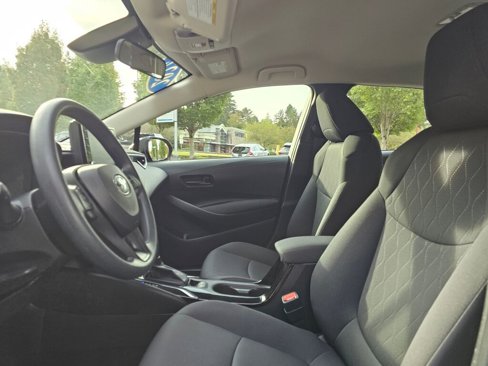 Used 2022 Toyota Corolla LE image 23