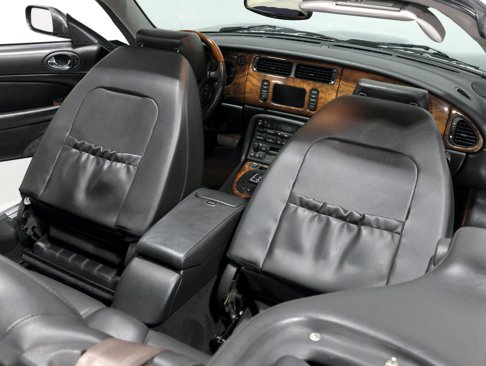 Used 2001 Jaguar XK8 Convertible image 36