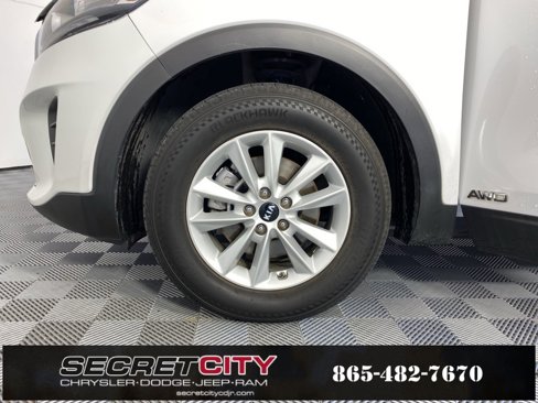 Used 2020 Kia Sorento LX w/ LX I4 Convenience Package image 9
