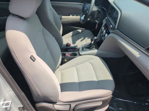 Used 2019 Hyundai Elantra SEL image 19