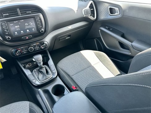 Certified 2020 Kia Soul S image 13