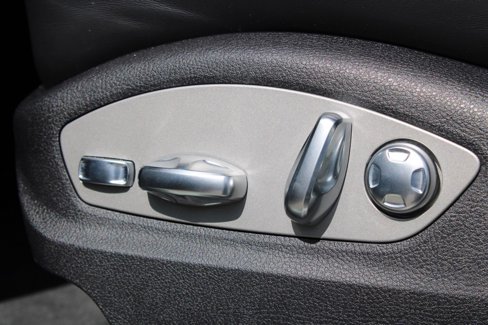 Used 2024 Porsche Macan image 29