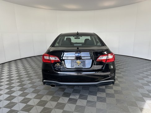 Used 2019 Subaru Legacy 2.5i Premium image 9