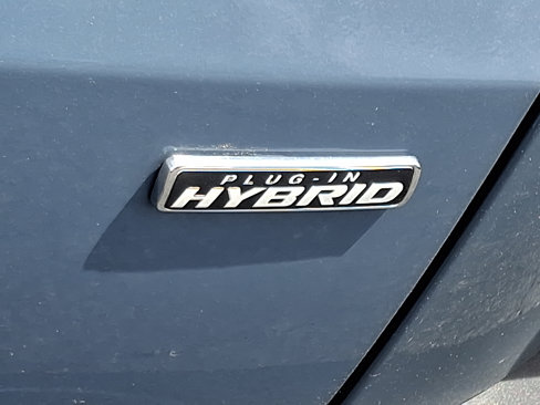 Used 2023 Ford Escape SE w/ PHEV Premium Package image 34