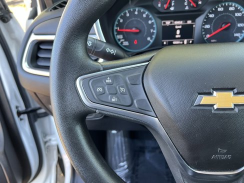 Used 2018 Chevrolet Equinox LT image 15