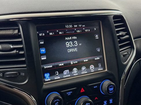 Used 2017 Jeep Grand Cherokee Limited w/ Luxury Group II image 15
